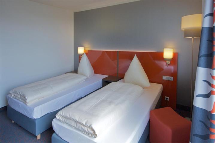 Iq-Hotel Ulm Habitación foto